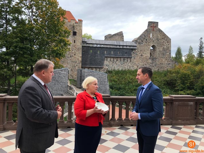 Saņemta atzinība par sieviešu uzņēmējdarbības veicināšanu