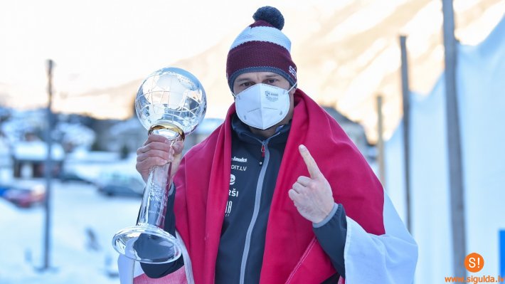 Martins Dukurs izcīna Eiropas čempiontitulu un Pasaules kausu