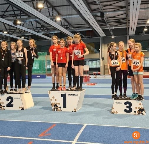 Siguldas novada U‑14 vieglatlēti startē atlases sacensībās