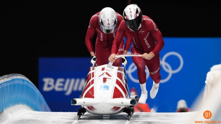 Olimpiskajās spēlēs Latvijas bobsleja divnieku ekipāžām 9. un 17. vieta