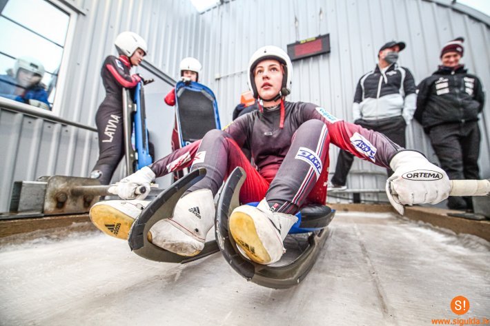 Jaunajiem kamaniņu braucējiem no Siguldas labi rezultāti “Prezidenta kausā”