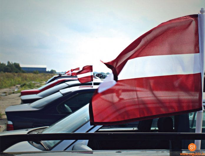 Atbalstot Ukrainas iedzīvotājus, 5. martā notiks karogu brauciens