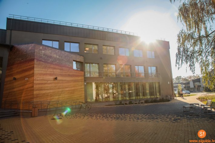 Pašvaldība sadarbībā ar “Siguldas devonu” dāvina novada mediķiem koncertu