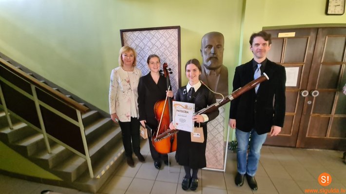 Muzikālajos konkursos atzinību gūst Krimuldas jaunieši