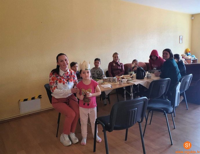 Dienas centrā “Gauja” noticis Lieldienu pasākums