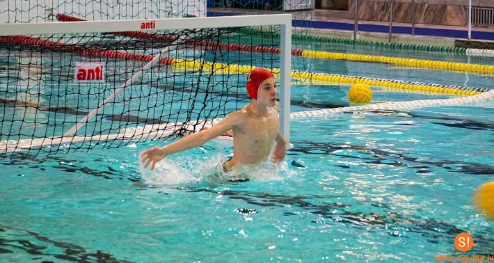 Ūdenspolo komanda “Sport Star” aicina pievienoties jaunus dalībniekus