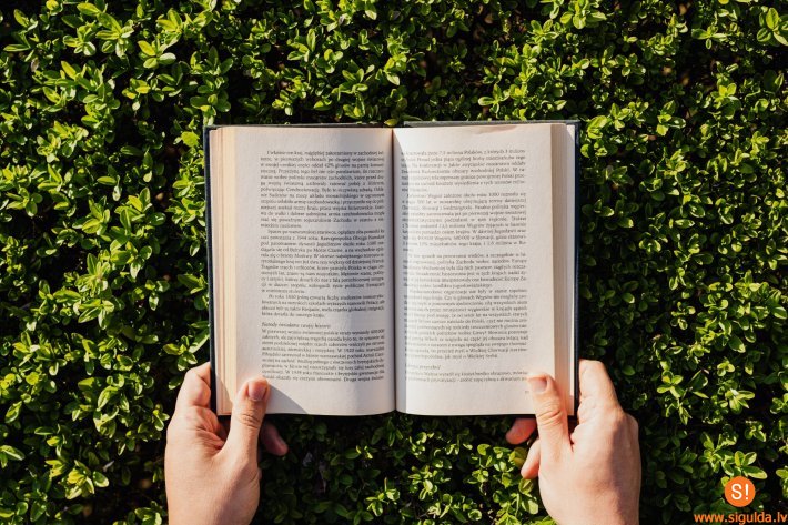 Šonedēļ pie Siguldas pagasta Kultūras nama atgriezīsies āra lasītava