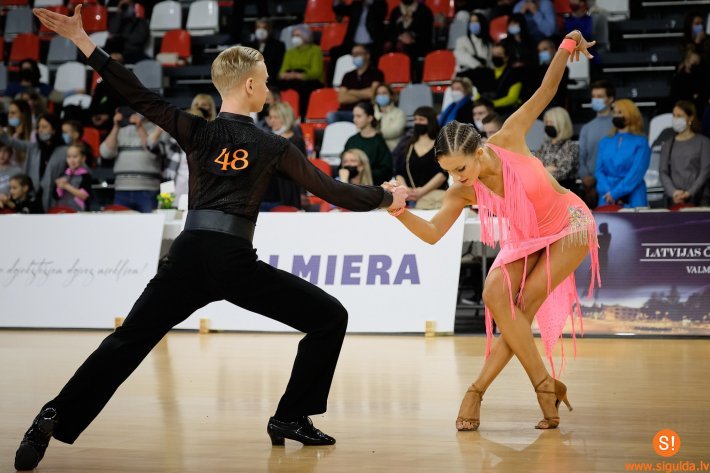 Siguldas Sporta centrā norisināsies Sporta deju sacensības