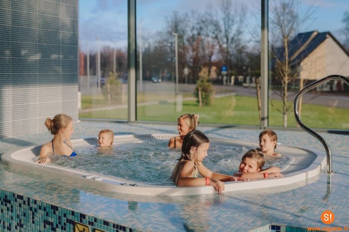 No jūlija apmeklētājus atkal gaidīs Ūdens atrakciju parks un peldbaseins Siguldā