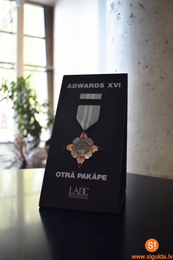 Anšlava Eglīša ekspozīcija saņem  “ADWARDS” ordeni