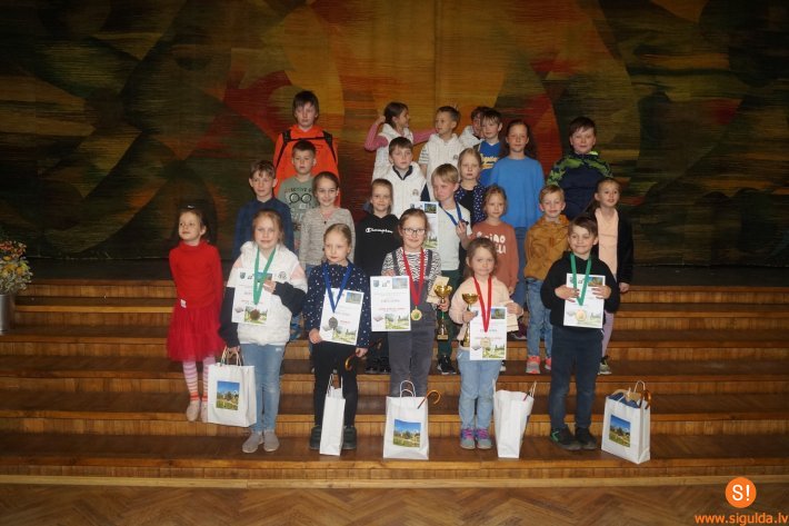 Noticis Siguldas novada atklātais čempionāts 64 lauciņu dambretē