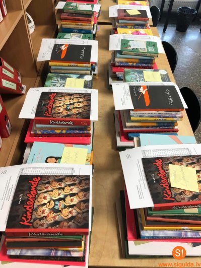 Siguldas novada bibliotēka saņēmusi grāmatu dāvinājumu