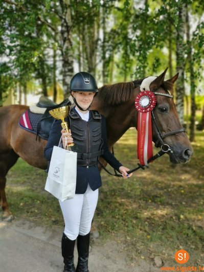 Novadniece ar veiksmīgiem startiem piedalās starptautiskās sacensībās Lietuvā