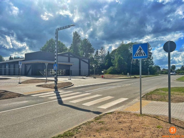 Siguldā, pie Dārza un Dzērveņu ielas krustojuma izveidota marķēta gājēju pāreja