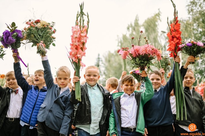 Siguldas novadā jauno mācību gadu uzsāk 5872 skolēnu