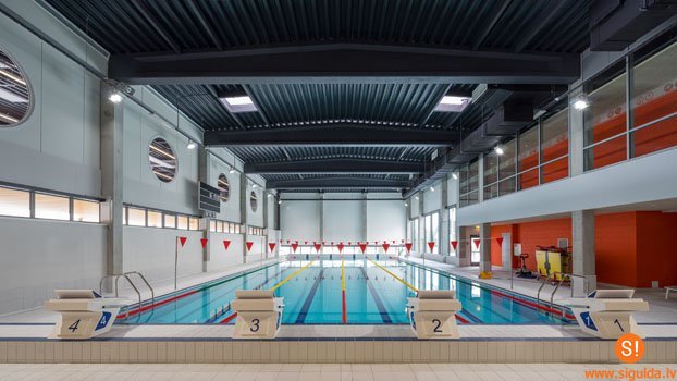 Siguldas Sporta centrs informē par peldbaseina darba laiku
