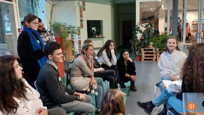 Siguldas novadā norisinājās starptautiskas mācības darbā ar jaunatni