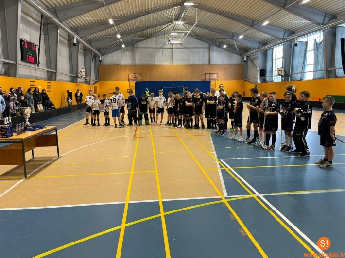 Siguldas “Ziemassvētku florbola turnīrs 2023”