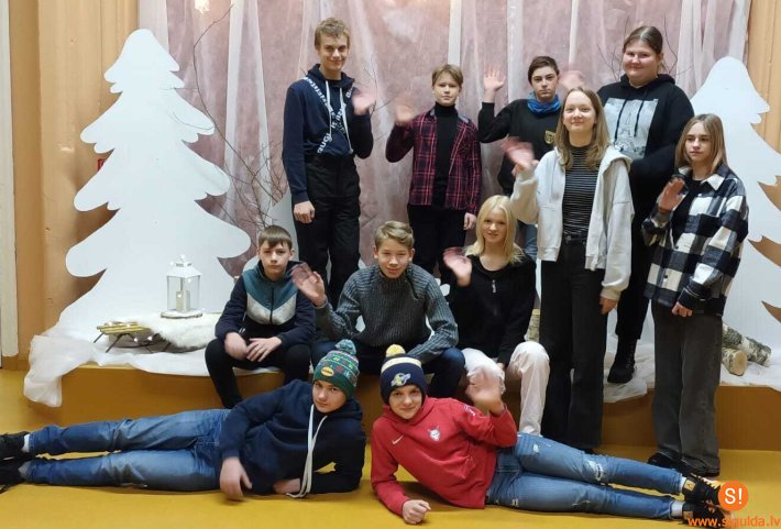 Garlība Merķeļa Lēdurgas pamatskolas pašpārvalde piedalās projektā “Kontakts”