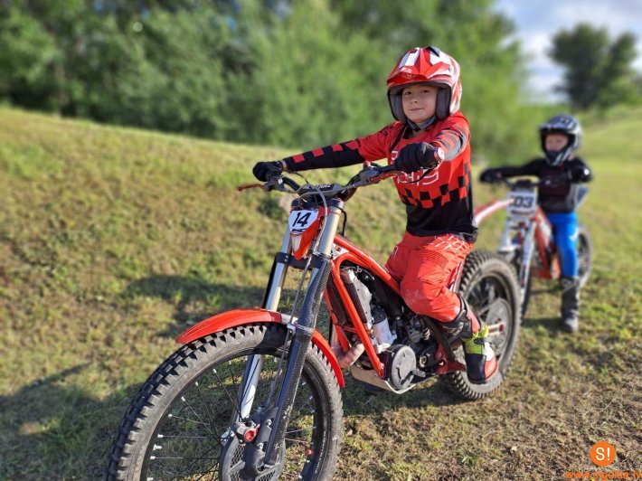 Aizvadīts “Minikausa” sacensību trešais posms triālā