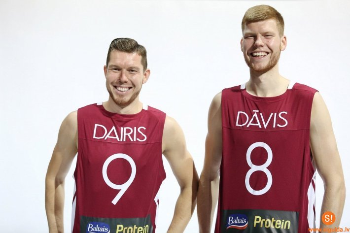 Iespēja apmeklēt tikšanos ar brāļiem Dāvi un Dairi Bertāniem