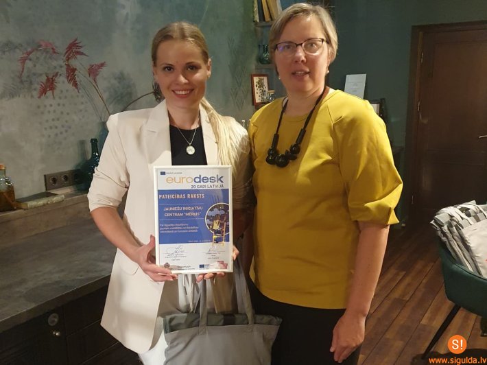 Godina jauniešu iniciatīvu centru “Mērķis” par ilggadēju ieguldījumu “Eurodesk” tīklā