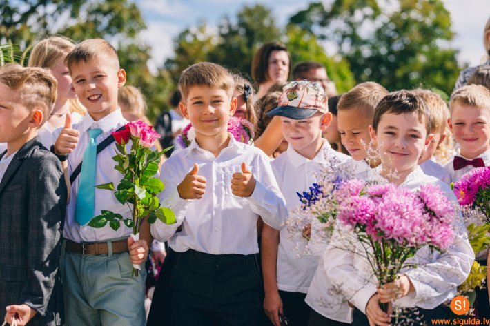 Siguldas novadā jauno mācību gadu uzsāk 5945 skolēni