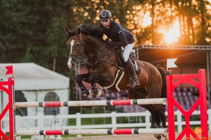 Tiks noskaidroti labākie jaunie jātnieki ‒ “Jauniešu kausa 2024” konkūrā uzvarētāji