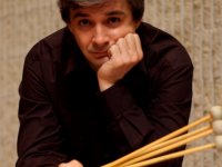 Kremerata Baltica orķestra solists Andrejs Puškarevs sniegs solo koncertu