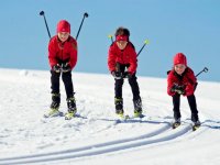 Aicina pieteikt bērnus distanču slēpošanas nodarbībām