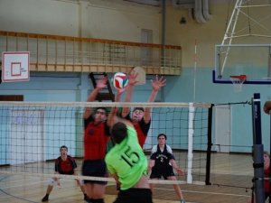 Lieldienu volejbola turnīrs Siguldas 1.pamatskolā