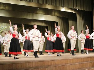 Deju kolektīvs „Vizbulīte” – labāko Latvijas deju kolektīvu pulkā!