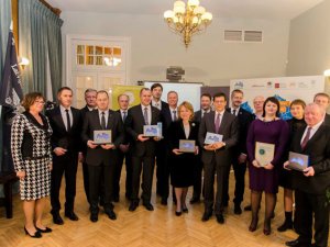 Siguldas novada pašvaldība saņem balvu par sadarbību privātajā un publiskajā partnerībā