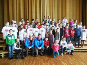 Lielbritānijas kamaniņu sportisti ciemojas Siguldas 1.pamatskolā