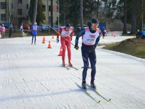 Noskaidroti uzvarētāji Latvijas III Ziemas Olimpiādes distanču slēpošanas sacensībās 