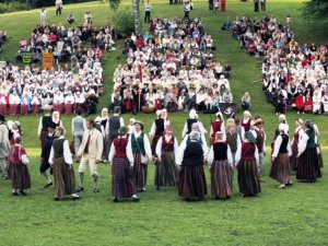 Folkloras festivāla „Baltica 2015” zīmē - Dainu kalnam 30