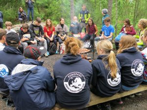 Jaunie reindžeri atgriezušies no starptautiskās nometnes Somijā