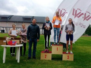 Vieglatlēti izcīna trīs medaļas Latvijas čempionātā U16 grupai