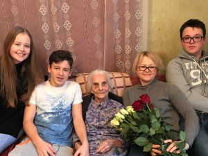 104 gadu jubileju svin Siguldas vecākā iedzīvotāja