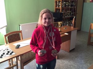 Dambretistiem sudraba medaļas Latvijas jauniešu čempionātā 64 lauciņu dambretē