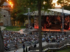 XXV Starptautiskajos Siguldas Opermūzikas svētkos – Latvijā līdz šim neiestudēta operas izrāde „Falstafs”