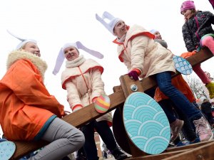 Šonedēļ Siguldas novadā – Šūpoļu festivāls „Latvija šūpojas Siguldā” un plaša Lieldienu programma