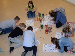 Novada skolēni mākslas gadatirgū vāks līdzekļus sociālā atbalsta centram