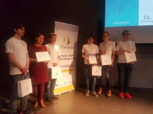 Siguldas pilsētas vidusskolas projekts iegūst skatītāju simpātiju balvu