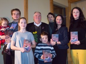 Siguldas novada bibliotēka aicina uz tikšanos ar Māri Ansi Mitrevicu 