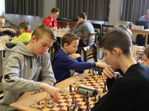 Siguldas Valsts ģimnāzijā aizvadīts čempionāts ātrajā šahā