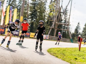 Noskaidroti labākie „S!-Skate 2018” 1.posma skrituļslidotāji un rollerslēpotāji