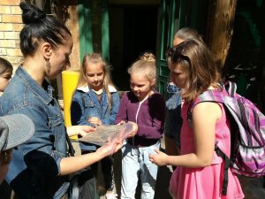 Siguldas pilsētas vidusskolas skolēni iepazīst Rīgas Zooloģisko dārzu