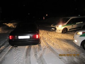 Pašvaldības policija aizturējusi dzērājšoferi, kas bīstami driftētējis pa Siguldas  ielām