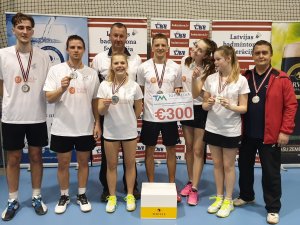 Siguldieši kļūst par vicečempioniem sacensībās badmintonā